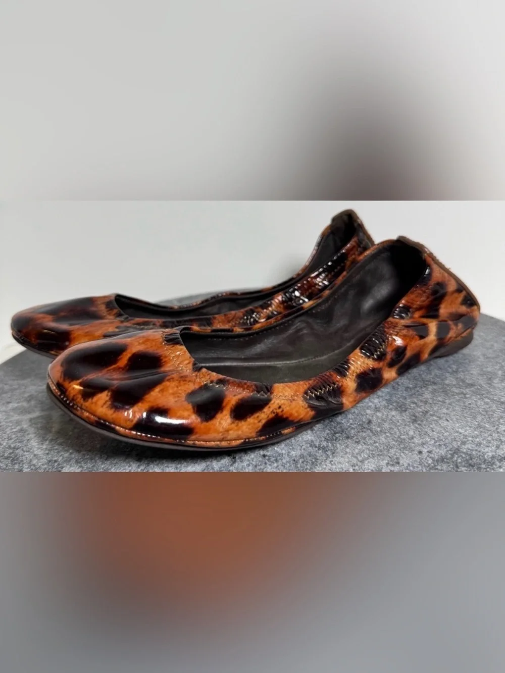 Tory Burch Eddie Leopard Print Patent Leather Ballet Flats 6.5